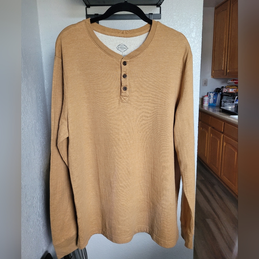 St John's Bay Men Henley Style Long Sleeve Shirt